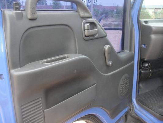 ขายแล้วครับ  ISUZU NPR 130 แรง ตู้แห้ง ยาว 5 เมตร ( ห้างแท้  ) จดปี48