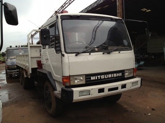 ขาย 10 ล้อติดเครน FUSO เครื่อง 6D16 195 แรงม้า ระบบน้ำมันกระบะคาร์โก้ ยาว 6 เมตร สวยๆครับทำใหม่ทั้งคันหาอยู่รีบเลยครับ