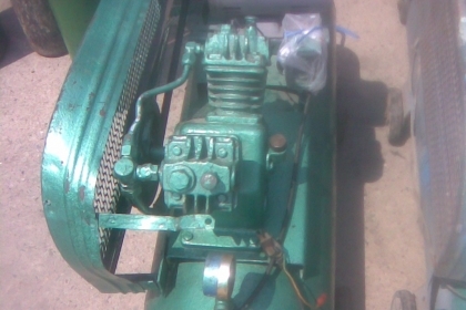 ปั้มลมฟูเส็ง 2 หัวสภาพเดิมๆครับพร้อมใช้งานขนาด 2  หัวครับถังประมาณ 90 ลิตรครับราคานี้คุ้มมากครับ