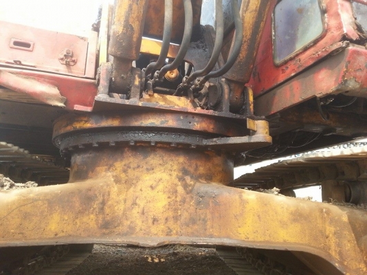 ขายรถแบคโฮ Komatsu pc200-3 ตามสภาพ