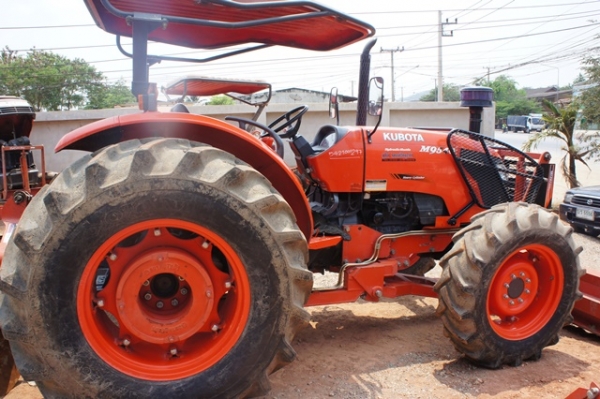 ขายรถแทรกเตอร์