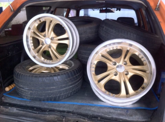 ล้อยี่ห้อ Master (Japan) ขนาด16 กว้าง7 4รู100 อ๊อฟ35