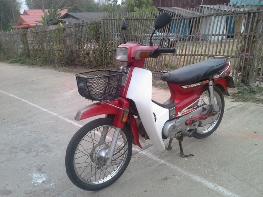 ดรีมคุรุสภาสีแดงทะเบียนเต็มพร้อมโอนสภาพประกวดเดิมๆขายถูก12500บาท