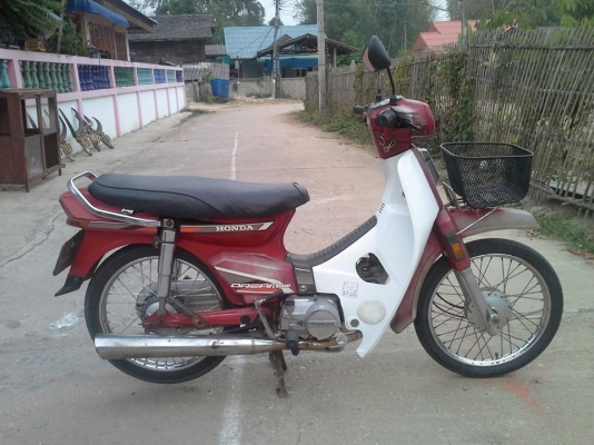 ดรีมคุรุสภาสีแดงทะเบียนเต็มพร้อมโอนสภาพประกวดเดิมๆขายถูก12500บาท