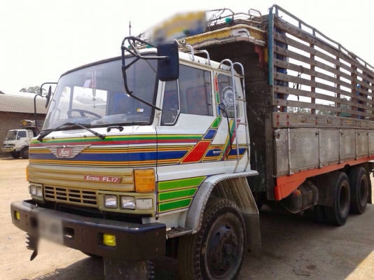 ขายรถบรรทุกสิบล้อ Hio F17 เครื่องเดิม EH700 - 168 แรง สภาพเดิมๆ 1 เพลา รถล่อง ทะเบียนพร้อม