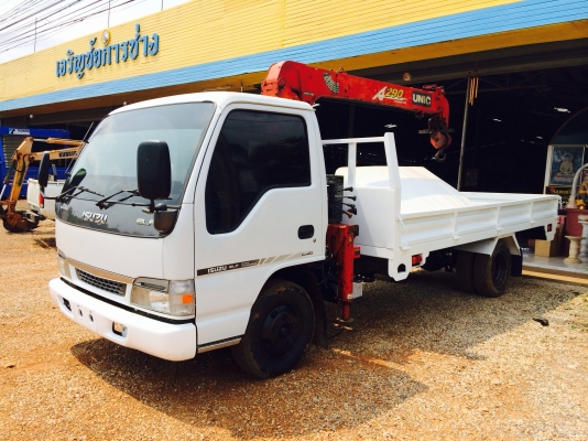 ขายรถ6ลัออีซูซุ NPR ติดเครนยูนิค2.9 ตัน มีทะเบียน พร้อมโอน ขาย สด - ผ่อน