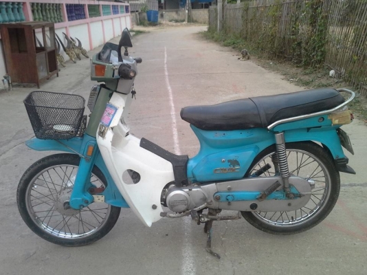 คัสต้อมทะเบียนโอนภาษีเต็มสภาพดีราคาถูก8500บาท