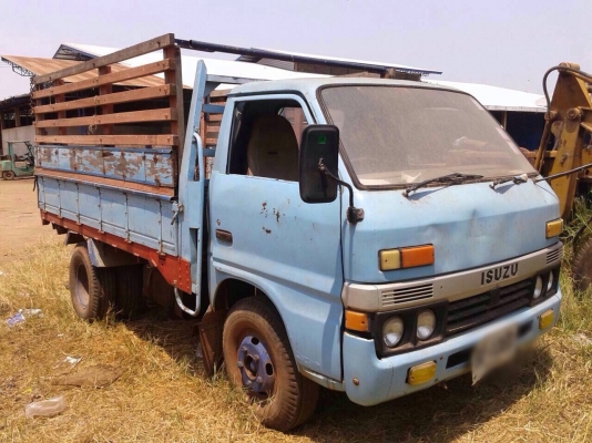 ขายหกล้อ ISUZU TL85 วางเครื่อง 4BE1-110 แรง ทะเบียนพร้อมโอน