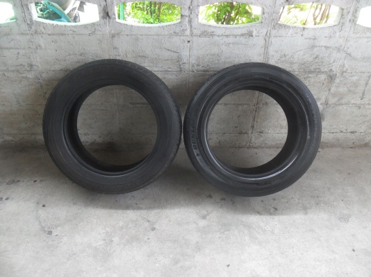 ยาง DUNLOP 235/55R18 ปี10 สวยๆ 1 คู่ ราคา 2400 บาท