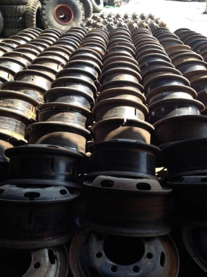 กะทะ10ล้อเพิ่งถอดสภาพดีใส่ยาง 10.00-20 กะทะ10ล้อเพิ่งถอดสภาพดีใส่ยาง 10.00-20