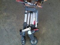 (ด่วนค่ะ สำหรับท่านใดที่ชอบของแปลกๆๆ) ขายจักรยาน ยี่ห้อ strida ของญี่ปุ่น ราคา 3,500