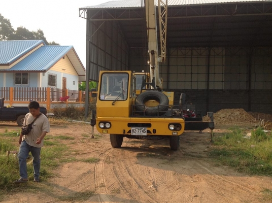 ขายรถเครน 16 ตัน ปั้๊ม 3 ตอน เครื่องดี เอสดีปั๊มดี สภาพดีพร้อมใช้งาน รถสวย