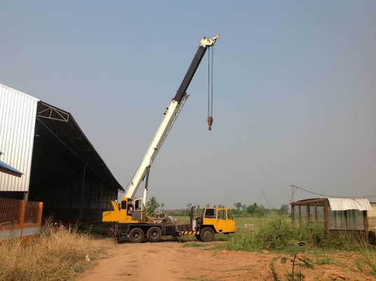 ขายรถเครน 16 ตัน ปั้๊ม 3 ตอน เครื่องดี เอสดีปั๊มดี สภาพดีพร้อมใช้งาน รถสวย