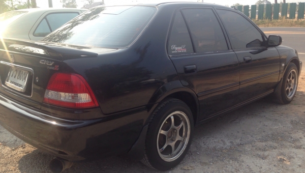 HONDA CITY EXi 1.5 AT ปี 2003 ติดแก๊ส LPG ลงเล่มครบพร้อมใช้งานประหยัดสุดๆครับ HONDA CITY EXi 1.5 AT ปี 2003 ติดแก๊ส LPG ลงเล่มครบพร้อมใช้งานประหยัดสุดๆครับ