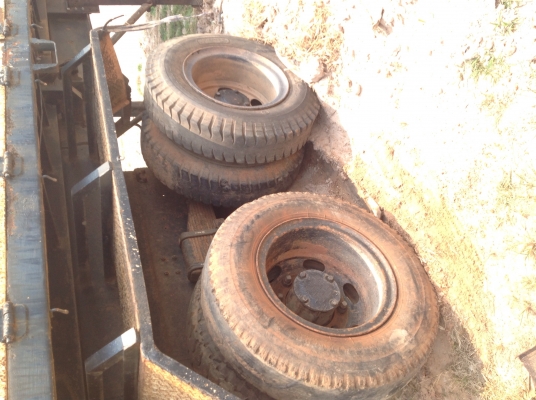 ขายหางดั้ม280,000 ยาว9 ม. รถอยู่สกลนคร อ.พังโคน ติดถนนใหญ่