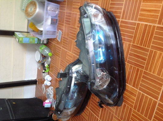 ขายไฟหน้า honda odyssey