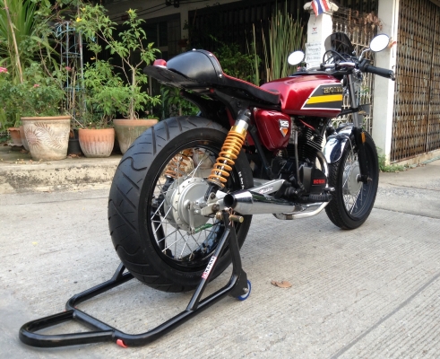 ยอมขาดทุนให้ครับ Honda wing125 cafe'