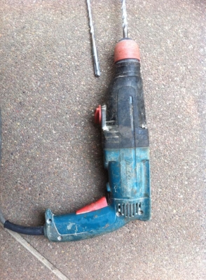 สว่านเจาะกระแทกโรตารี่ HR2410 24MM (15/16quot;)