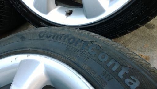 แม็ก Toyota Wish 17-5-100 พร้อมยาง  6,000 บาท