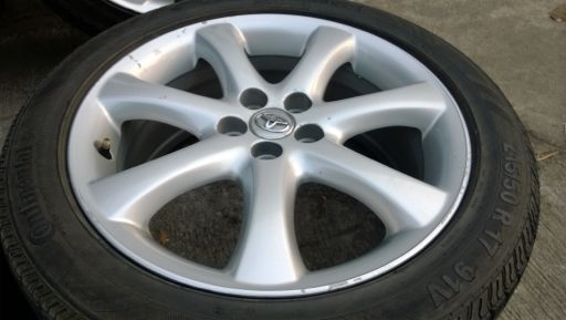 แม็ก Toyota Wish 17-5-100 พร้อมยาง  6,000 บาท