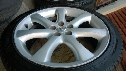 แม็ก Toyota Wish 17-5-100 พร้อมยาง  6,000 บาท