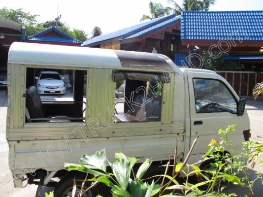 รถตุ๊กตุ๊ก (ขายรวม 2 คัน) ขายราคาลดเหลือ 80,000 บาท เท่ากับคันละ 50,000 บาท