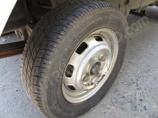 รถตุ๊กตุ๊ก (ขายรวม 2 คัน) ขายราคาลดเหลือ 80,000 บาท เท่ากับคันละ 50,000 บาท