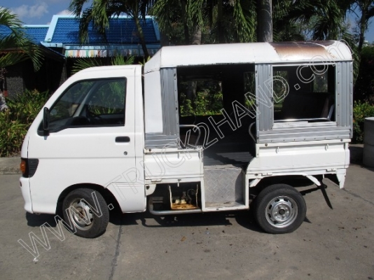 รถตุ๊กตุ๊ก (ขายรวม 2 คัน) ขายราคาลดเหลือ 80,000 บาท เท่ากับคันละ 50,000 บาท