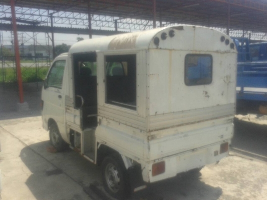 รถตุ๊กตุ๊ก (ขายรวม 2 คัน) ขายราคาลดเหลือ 80,000 บาท เท่ากับคันละ 50,000 บาท