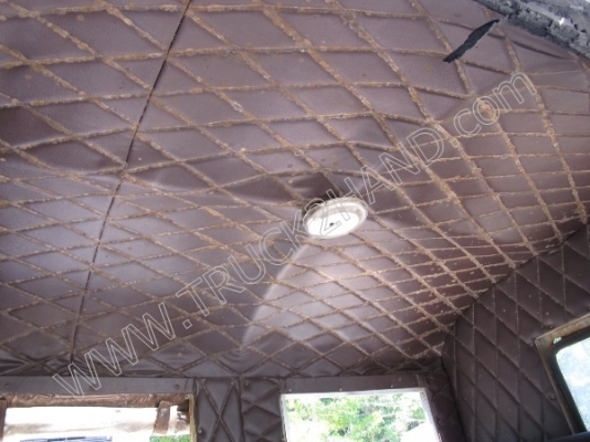 รถตุ๊กตุ๊ก (ขายรวม 2 คัน) ขายราคาลดเหลือ 80,000 บาท เท่ากับคันละ 50,000 บาท