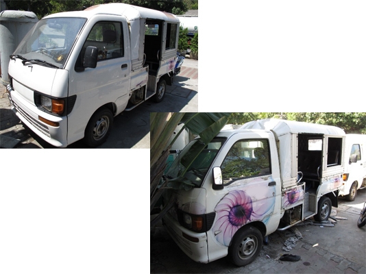 รถตุ๊กตุ๊ก (ขายรวม 2 คัน) ขายราคาลดเหลือ 80,000 บาท เท่ากับคันละ 50,000 บาท