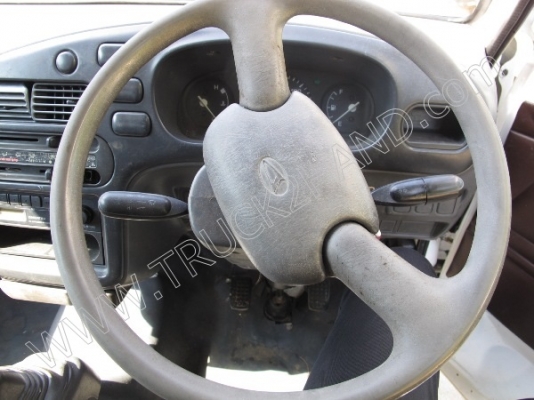 รถตุ๊กตุ๊ก (ขายรวม 2 คัน) ขายราคาลดเหลือ 80,000 บาท เท่ากับคันละ 50,000 บาท