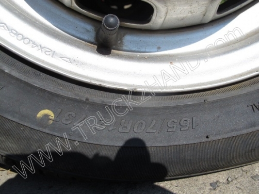 รถตุ๊กตุ๊ก (ขายรวม 2 คัน) ขายราคาลดเหลือ 80,000 บาท เท่ากับคันละ 50,000 บาท