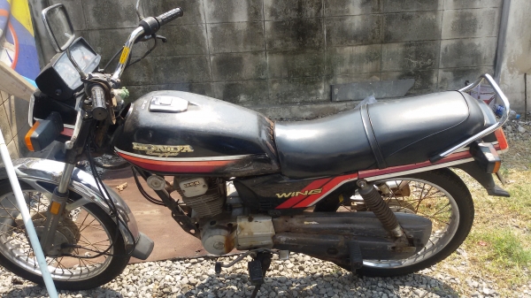 wing125สีดำ มีทะเบียนแต่ขาดต่อหลายปี