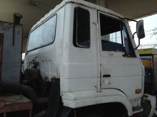 หัวเก๋ง NIssan Diesel UD หัวสามใบปัด