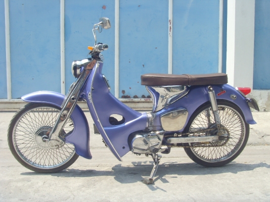 ลดแล้วครับ ขาย  honda c100 เครื่อง ดรีม พร้อมทะเบียน 19900