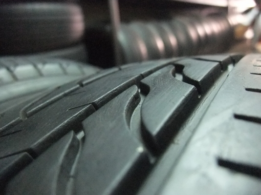 ยาง michelin 195/65/15 ปี 10