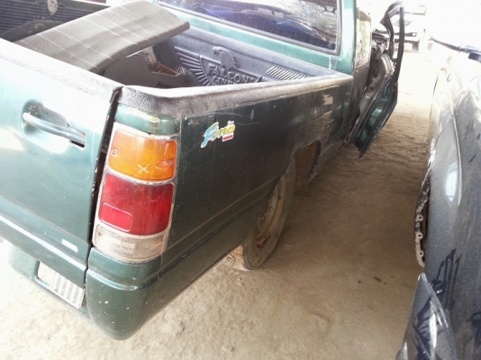 ขายซากรถมังกรปี92มีทะเบียนพร้อมชุดโอนครับ 47000