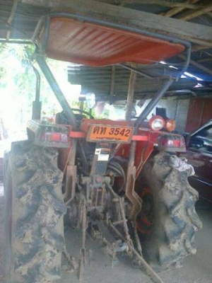 ***ขายแล้วครับขอบคุณ Truck2hand ขายรถไถ2เพลาKUBOTA L4508 DT 4WD ชั่วโมงทำงาน3,xxx ชั่วโมง เครื่องเดิมปั้มเดิม เครื่องแน่น ปั้มดี เกียร์ดี ไม่หอน ระบบไฮฯใช้งานปกติ พร้อมอุปกรณ์ 4ชิ้น ใบดัน หาง6 โรตารี่ ล้อเหล็กกันจม สภาพดี รถใช้งานปกติ ยางดี4เส้น สีสันดี พ ***ขายแล้วครับขอบคุณ Truck2hand ขายรถไถ2เพลาKUBOTA L4508 DT 4WD ชั่วโมงทำงาน3,xxx ชั่วโมง เครื่องเดิมปั้มเดิม เครื่องแน่น ปั้มดี เกียร์ดี ไม่หอน ระบบไฮฯใช้งานปกติ พร้อมอุปกรณ์ 4ชิ้น ใบดัน หาง6 โรตารี่ ล้อเหล็กกันจม สภาพดี รถใช้งานปกติ ยางดี4เส้น สีสันดี พ