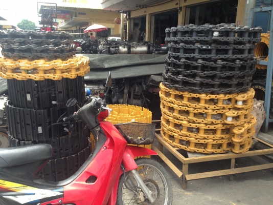 ขายอะไหล่แบ็คโฮ แทรคเตอร์ นำเข้าเองจากต่างประเทศ