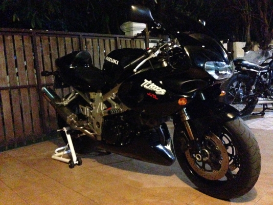 ขาย/แลก  suzuki tl1000s สพม.