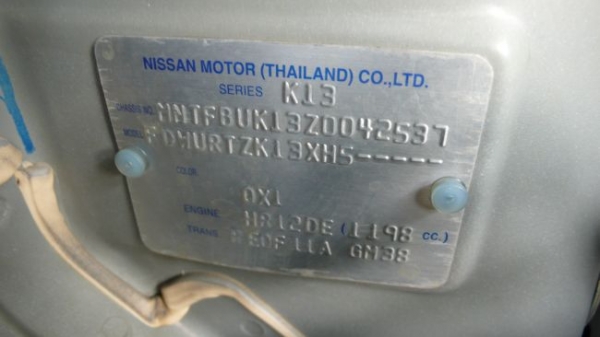 Nissan March 1.2  เกียร์ A/T ปี'2011