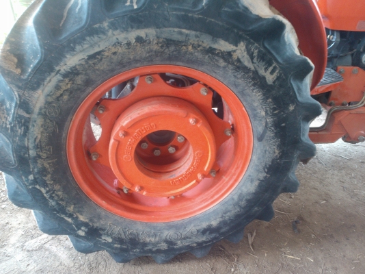 ขายรถไถ คูโบต้า M95 ชั่วโมงการทำงาน4800 กว่าๆ ขายรถไถ คูโบต้า M95 ชั่วโมงการทำงาน4800 กว่าๆ