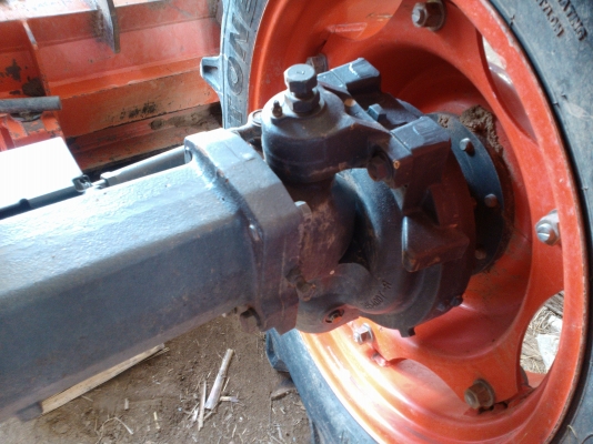 ขายรถไถ คูโบต้า M95 ชั่วโมงการทำงาน4800 กว่าๆ ขายรถไถ คูโบต้า M95 ชั่วโมงการทำงาน4800 กว่าๆ