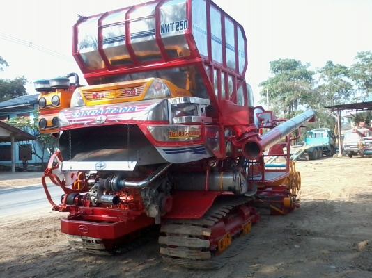 ขายรถเกี่ยวสวยๆค๊ะ