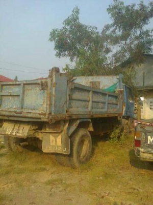 หกล้อดั้ม ISUZU NPR เครื่อง 120ฝาดำ คานเอฟ หน้า หลัง ลดราคาพิเศษเหลือเพียง 310,000 บาท.