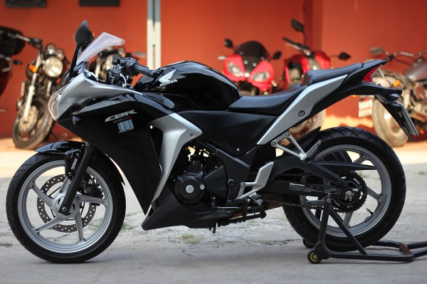 ขาย CBR250i abs ปี2012 ถูกๆครับ ช้าอดครับ