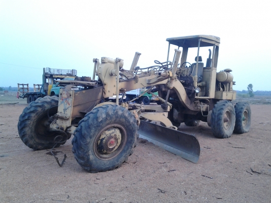 หันหน้าเข้าหากัน จะเหลืองหรือแดง ก็ไทยด้วยกันครับ อย่าทะเลาะกันเลย ขายรถเกรด รถเกียว DC60 คันละ248000