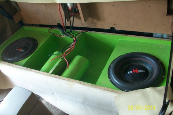 ตู้ซับ12" เชฟ-ดีแม็ก ตัวเก่า ตู้ซับ12" เชฟ-ดีแม็ก ตัวเก่า