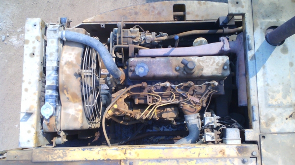 รถขุดล้อยาง KOMATSU PW60-1 ขับโฟว์วีล รถสวย ใช้งานดี ชอบราคาเท่าไร ต่อรองกันได้ครับ